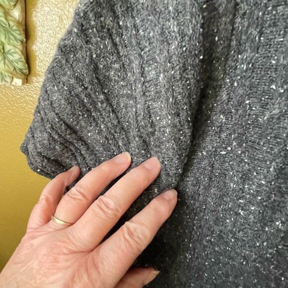 Pure Jill size L oversized lagenlook poncho sweater vest. - Picture 3 of 8